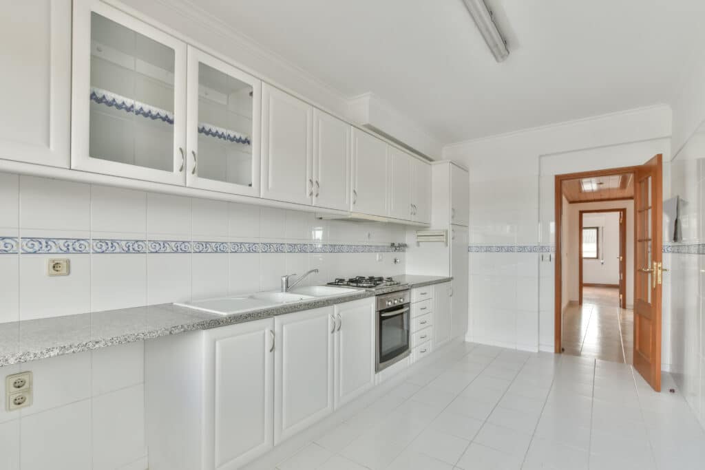 Cuisine aménagée pour une colocation
